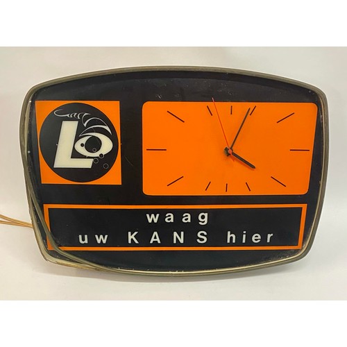 441 - Vintage Continental Orange and Black Waag uw KANS Hier Advertising Clock Light Board 45cm x 31.5cm x... 