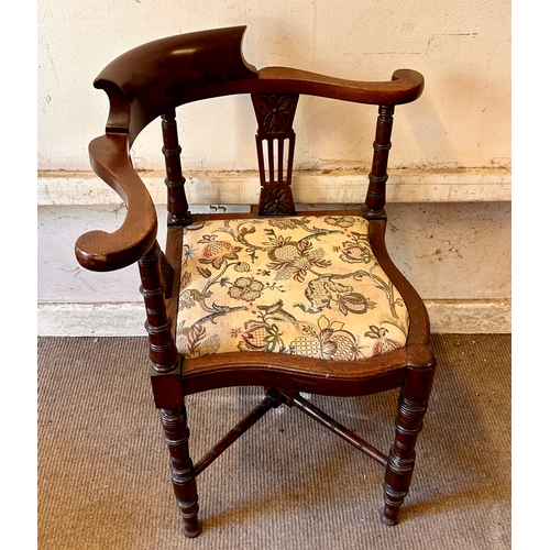 66 - Antique Corner Chair 72cm x 59cm x 76cm.