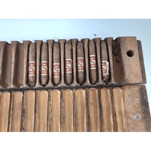 41 - Large Cigar Mold to fit 20 cigars with 7 cigars, 56cm long