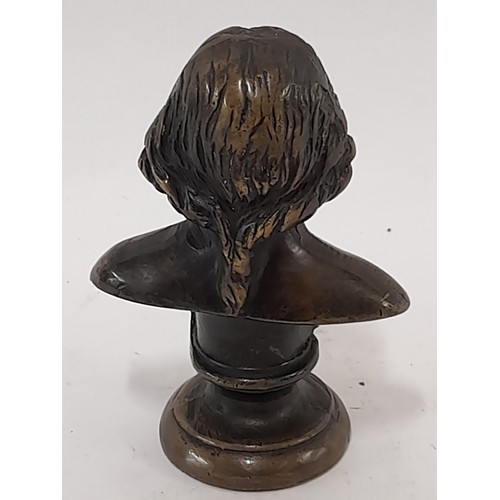 55 - Heavy Bronze Bust of George Washington, 10.5cm x 7cm