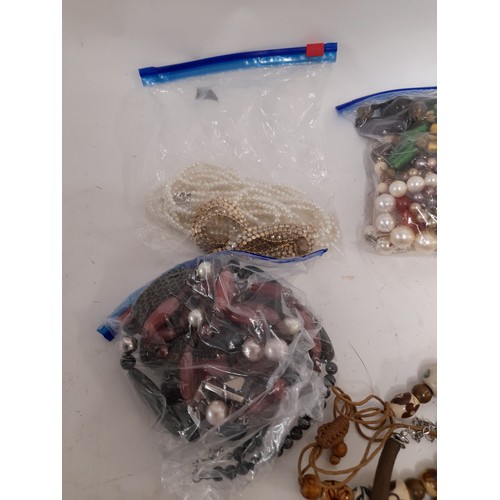 113 - Quantity of Dress Jewellery