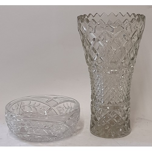 163 - Glass Vase 25cm high and a small glass bowl 16cm diameter