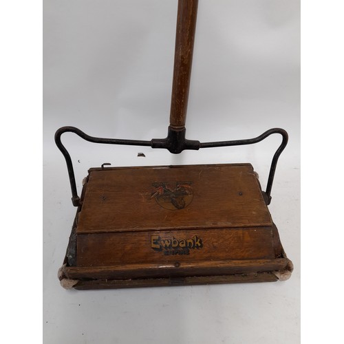 208 - Vintage EWBANK Carpet cleaner