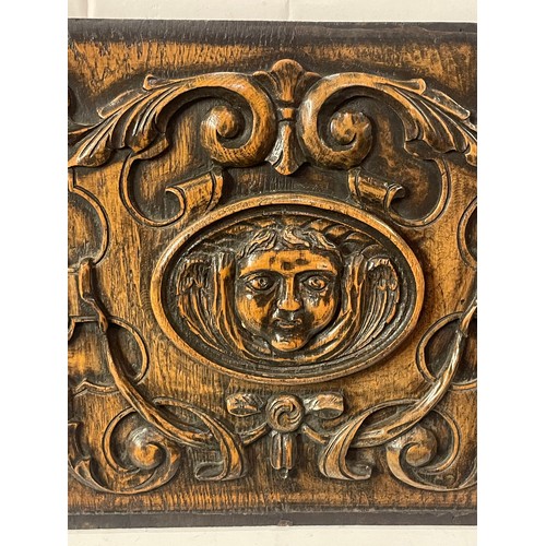 18 - Antique Carved Wood Panel With Carved Face Central Panel. 33 x 29 cms