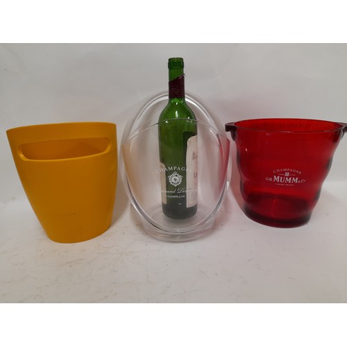 37 - 3 x Plastic Ice Buckets, tallest 27cm