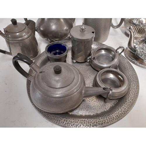 41 - Collection of Pewter and silver Plated Table ware to include 9 x Pewter items and 3 silver plated.  ... 