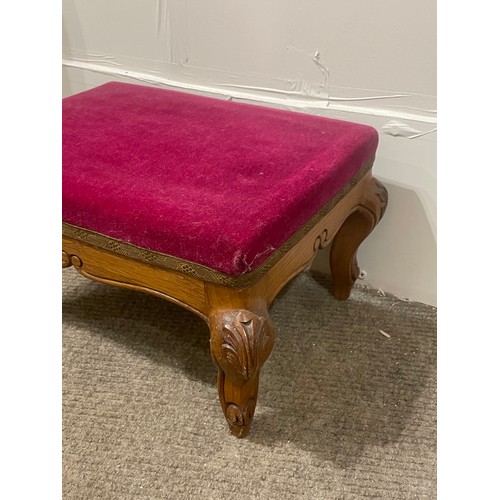 25 - Vintage French Footstool. 37 x 29 x 20 cms