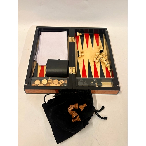 245 - Mahogany Backgammon And Chess Board With Contents Inside. 28cm x 15cm.