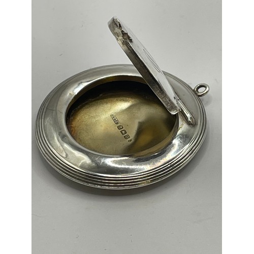 420 - Silver Hallmarked Snuff Box.16.1g