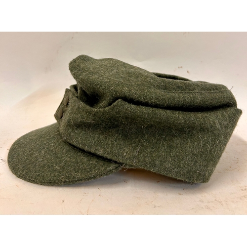 511 - German WW2 M42 Style Field Cap. 28cm x 23cm.