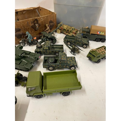 584 - Quantity Of Vintage Di-Cast Military Toys Etc To Include Military Vehicles Soldiers Etc. Corgi , Mat... 