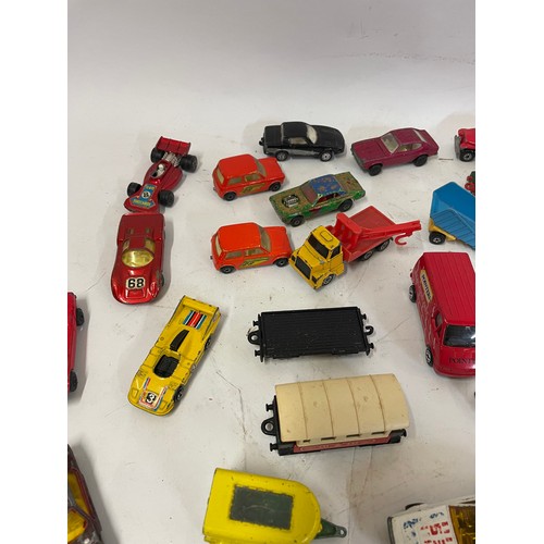 587 - Quantity Of Di-Cast  Cars Etc (Box)