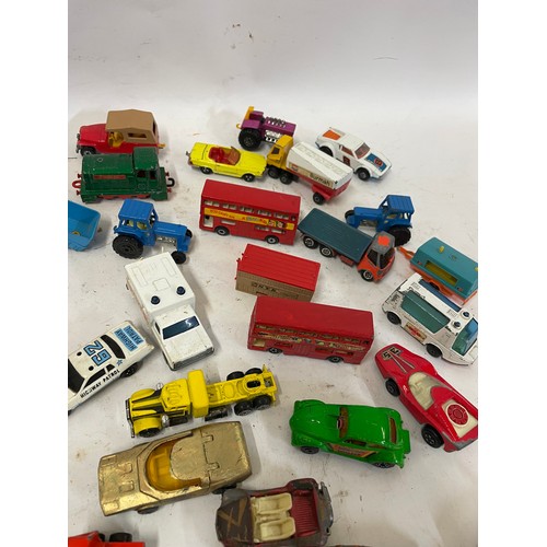 587 - Quantity Of Di-Cast  Cars Etc (Box)