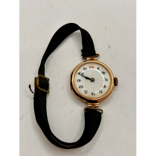 19 - 9Ct Gold Hallmarked Ladies Stretch Strap Vintage Watch. 7cm,  13.73Grams.