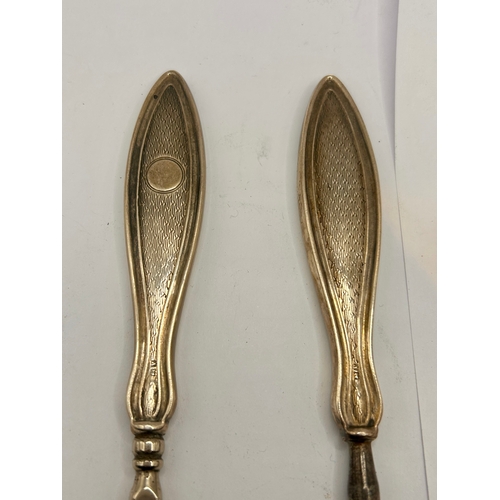 29 - Two Silver Hallmarked Spoons Along With Silver Hallmarked Handled Button Hock, Shoe Horn. Largest 22... 