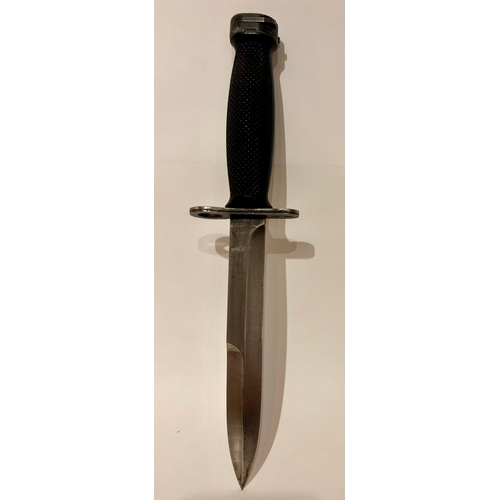 308 - U.S. M8A1 WW2 Style Bayonet And Scabbard. 33cm x 7cm.