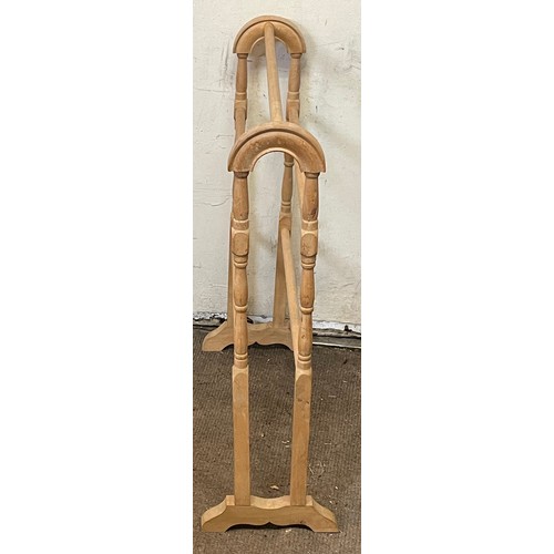 452 - Vintage Beechwood Towel Rail. 83.5 High