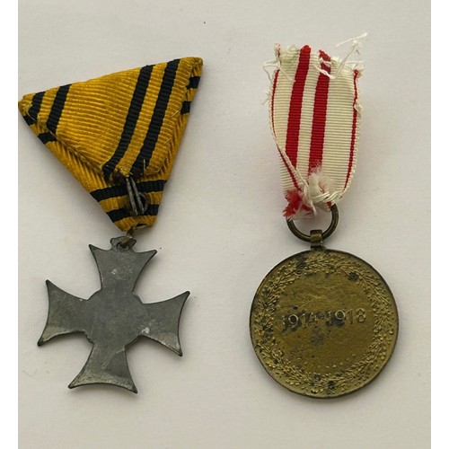 136 - x2 Medals to include a, Austrian Commemorative Medal 1914-1918 and a Austria Hungary Mobilization cr... 