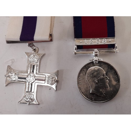 369 - 4 x Copy Military Medals