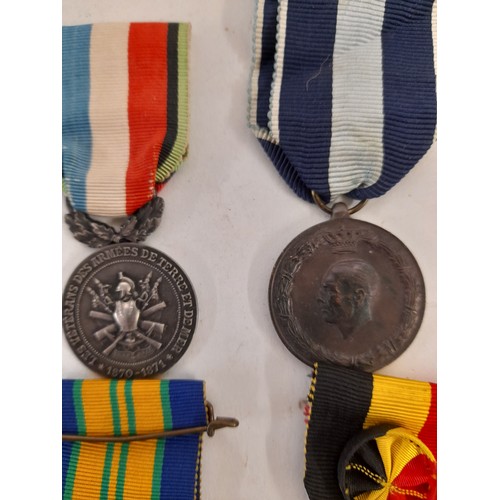 374 - 5 x Military Medals