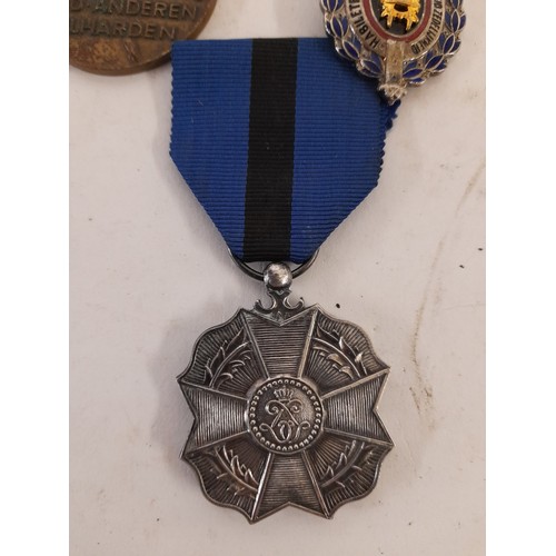 374 - 5 x Military Medals