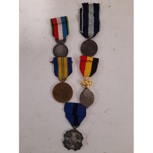 374 - 5 x Military Medals