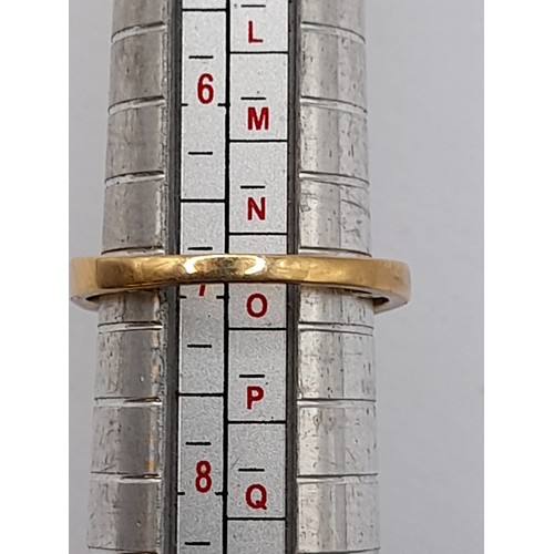 494 - 9ct Gold Half Eternity Ring. 3.5 grams Size N 1/2