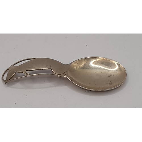 509 - Silver Hallmarked Tea Caddy Spoon with Mouse Decoration 20.7 grams