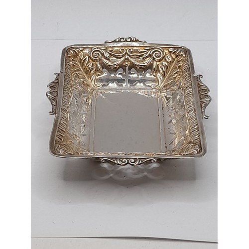 515 - Silver Hallmarked pierced Silver Dish / Tray, 33.8 grams