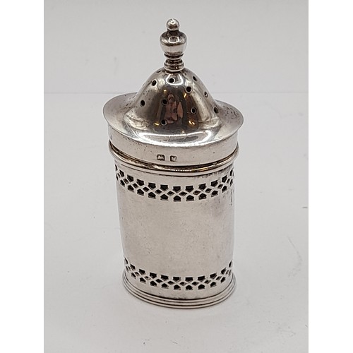 517 - Silver Hallmarked Pepper pot with Blue Glass Liner, total weight 55.2 grams