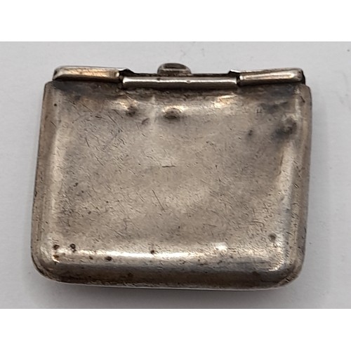 530 - Silver Hallmarked Stamp Holder, 5.2grams