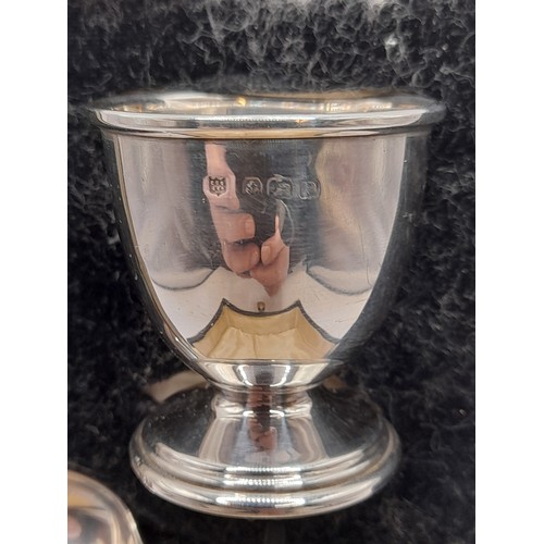 550 - Silver hallmarked Egg Cup and Spoon in presentation box, egg cup22.6 grams, spoon 12.8