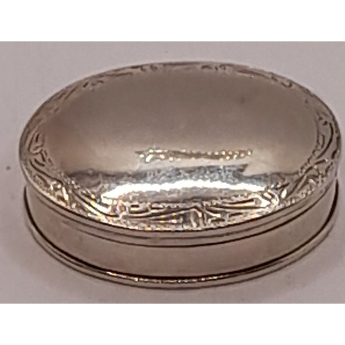 574 - 925 Silver  Marked Pill Box, 14.3 grams