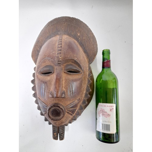 167 - Tribal Mask, Large carved wood mask, 44cm x 25cm