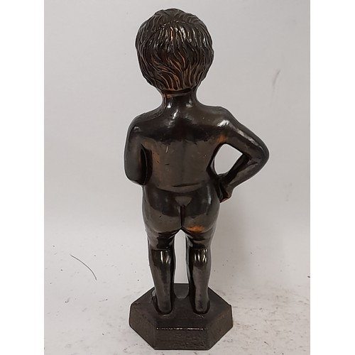 265 - White Metal Cast of Mannequin Pis... the Peeing Boy, 26cm high