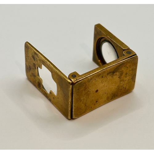 30A - Miniature Brass Folding Magnifying Linen Tester. 3cm x 2cm 0.5cm.