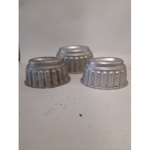 462 - 3 Aluminium  Jelly Molds, largest 19cm x 14cm x 9cm