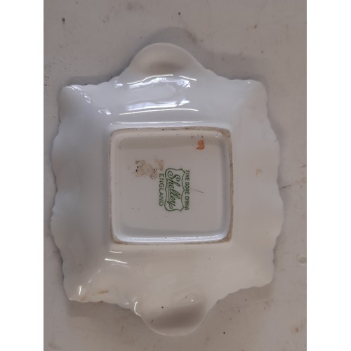 505 - Shelly Pin Dish, 13cm wide