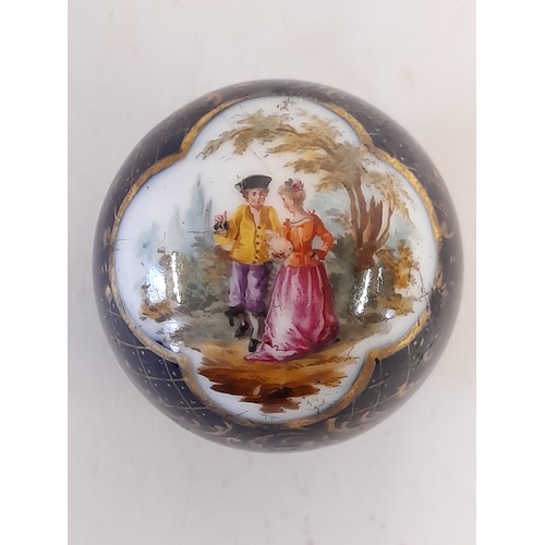 339 - Possible Limoges painted ceramic Ball Shaped Walking Stick Finial Of  A Courting couple, 3.5cm diame... 