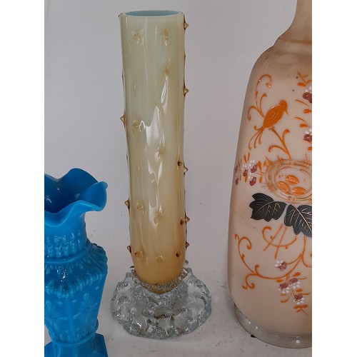 517 - 4 x Glass Vases, tallest 27cm high