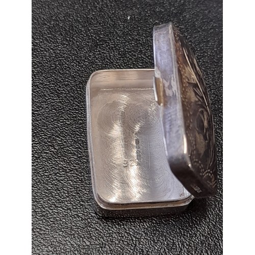 586 - Small Silver Hallmarked Pill Box Stamped 925