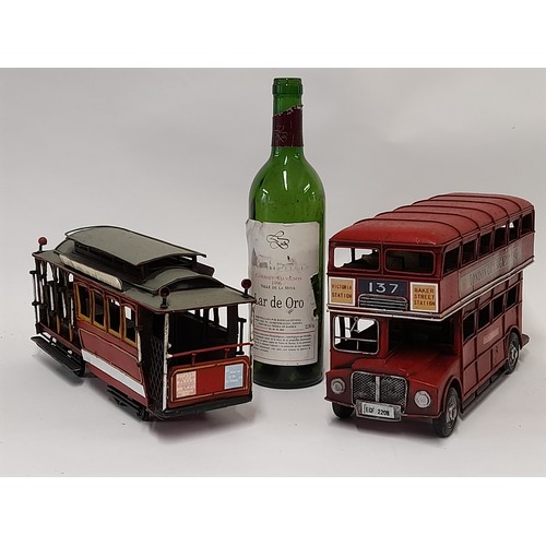 669 - 2 x Metal Display Models of a Tram and a Bus, 32cm long