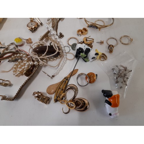 690 - Mixed Lot of Dress Jewellery and watches