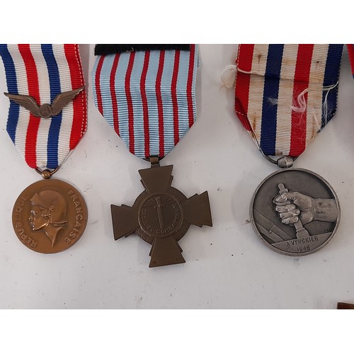 171 - 7 x WW2 Period Military Medals