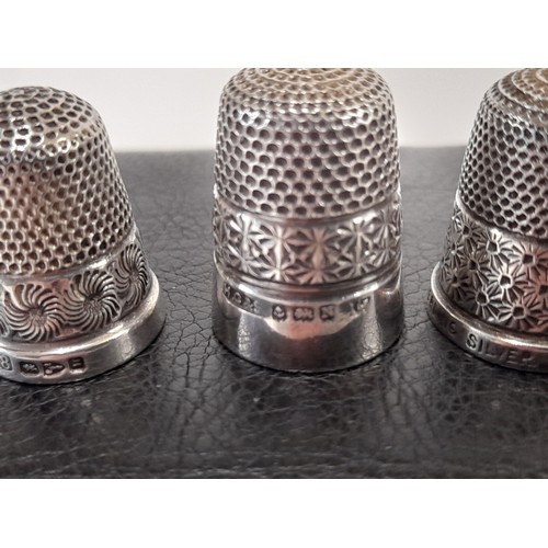 170A - 4 Silver Thimbles