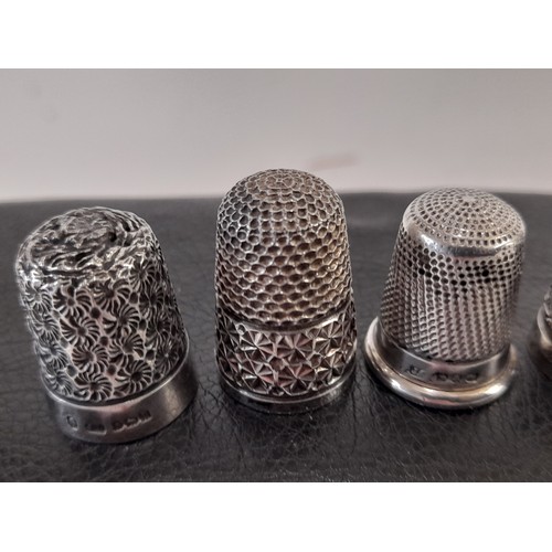 170C - 5 x Silver Thimbles