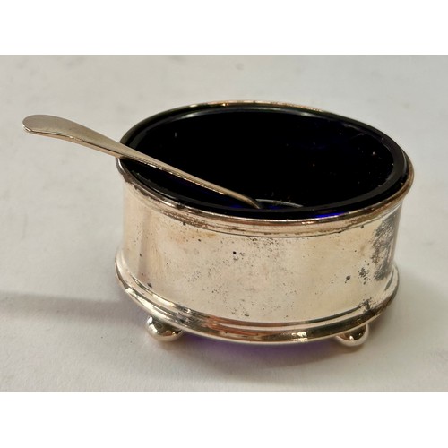 202 - Blue Glassed Silver Hallmarked Four Footed Salt Cellar To Include A Silver Hallmarked Spoon. 5.5cm x... 