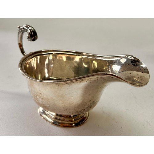 204 - Silver Hallmarked Handled Gravy Boat. 16cm x 9cm x 10cm, 88.8Grams.