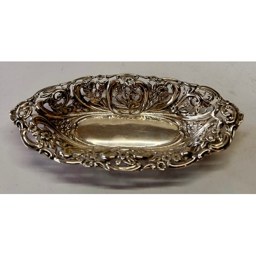 219 - Floral Decoration Silver Hallmarked Tray. 17cm x 8cm x 3cm, 39.7Grams.