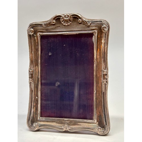 Lot 263       